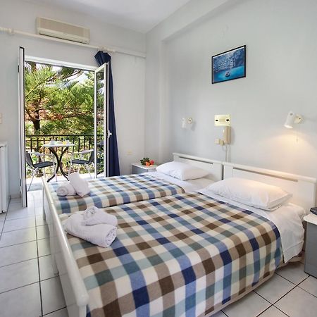 Hotel Athina Karavómilosz Kültér fotó