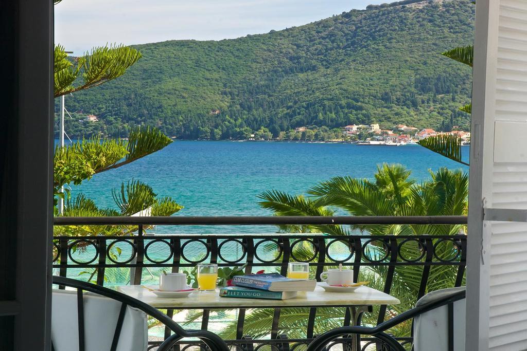 Hotel Athina Karavómilosz Kültér fotó